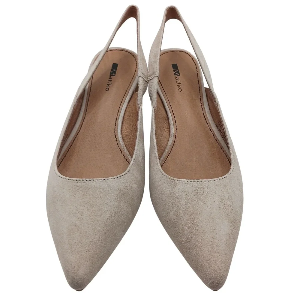 NIB Matiko Circa Suede Slingback Pumps Wooden Orb Heel Pointed Toe Size 37 Peach